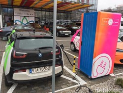 Kendaraan Listrik Diprediksi Meledak di Tahun 2030