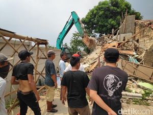 10 Rumah di Sukmajaya Depok Dieksekusi untuk Proyek Tol