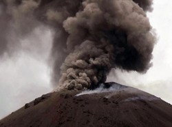 Beberapa Cara Menyelamatkan Diri dari Erupsi Gunung Api