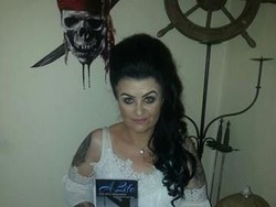 Wanita Ini Nikahi Hantu Bajak Laut Kini Mengaku Telah Bercerai