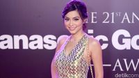 Terpikat Kecantikan Sandra Olga yang Bening Abis