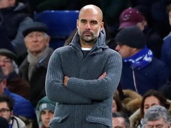 Guardiola Sebut Solskjaer Ingin Pengaruhi Wasit