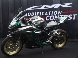 Hasil Modifikasi Honda CBR250RR yang Kelirnya Mirip HP Xiaomi Hasil Modifikasi Honda CBR250RR yang Kelirnya Mirip HP Xiaomi