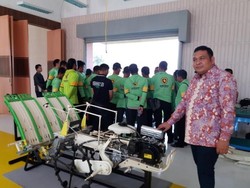 Mesin Transplanter Jarwo 2:1 Jadi Solusi Kelangkaan Tenaga Kerja