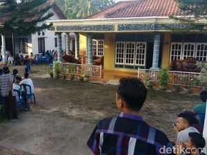 Sadis! Bapak di Sumsel Gorok Leher Putrinya hingga Tewas Sadis! Bapak di Sumsel Gorok Leher Putrinya hingga Tewas