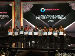 Kemenhan, LKPP, Provinsi Kepri Raih Penghargaan dari Ombudsman