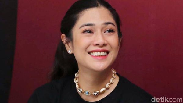 Lihat Dian Sastro Nggak Pernah Bikin Bosan!