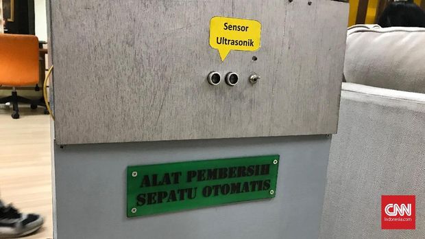 Akbar, Siswa SD Pembuat Alat Pembersih Sepatu Otomatis