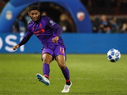 Joe Gomez Diperkirakan Fit Main Lawan Porto