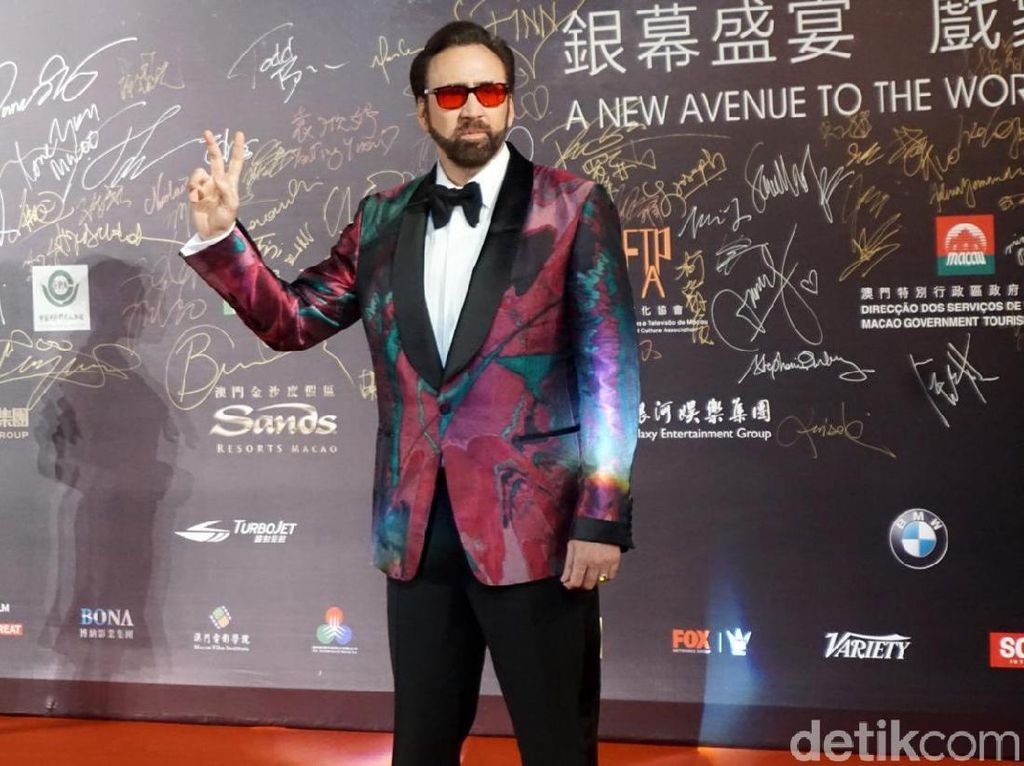 Ajukan Pembatalan Nikah, Nicolas Cage Akui Kekasihnya Punya Catatan Kriminal Ajukan Pembatalan Nikah, Nicolas Cage Akui Kekasihnya Punya Catatan Kriminal