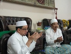 Ketua Majelis Syuro PKS Bertemu Kiai Pimpinan Ponpes Walisongo