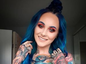 Penampilan Dokter Cantik Sangar, Punya Tato di Sekujur Tubuh Penampilan Dokter Cantik Sangar, Punya Tato di Sekujur Tubuh