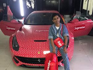 Gaya Tajir Melintir ala Instagrammer Remaja dari Dubai