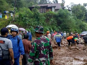 Hati-hati! Jalur Dieng-Banjarnegara Longsor