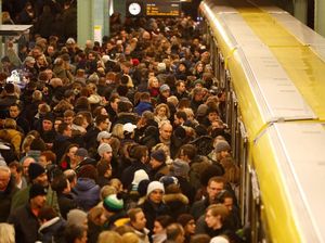 Gaji Belum Naik, Pegawai Kereta di Jerman Mogok Besar-besaran