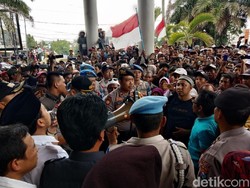 Ini Hasil Mediasi Warga Jember dan DPRD Soal Tolak Tambang