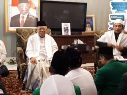 Maruf Amin Ungkap Makna di Balik Foto Bak Wapres yang Kini Dicopot