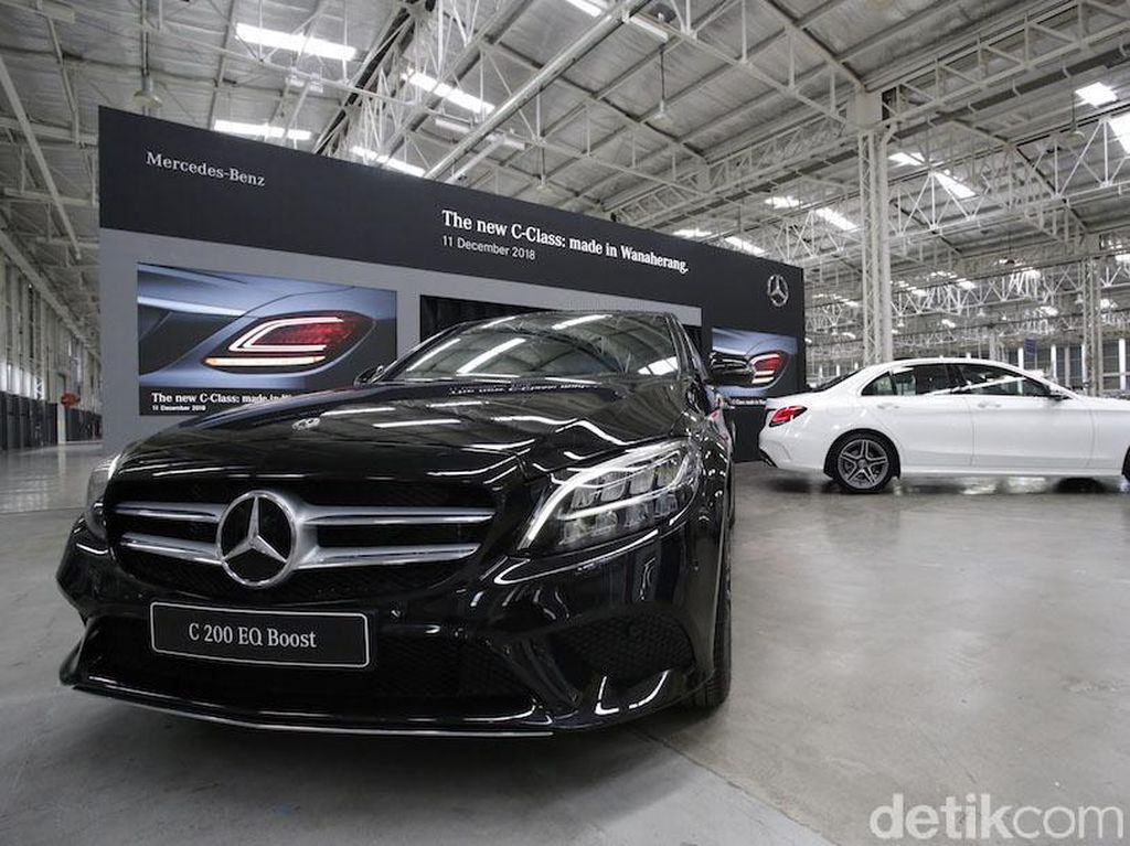 Mercy Turunkan Kapasitas Mesin C-Class Biar Ramah Pajak Mercy Turunkan Kapasitas Mesin C-Class Biar Ramah Pajak