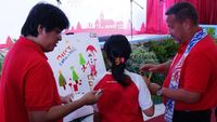 Berbagi Keceriaan Natal di Palangka Raya
