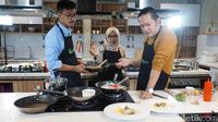 Keseruan Masak 'Back to Back Challenge' Bersama Chef Chandra