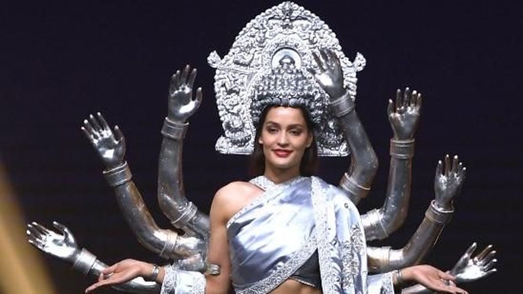 Foto: Uniknya 8 Kostum Nasional Finalis Miss Universe 2018 dari Asia Foto: Uniknya 8 Kostum Nasional Finalis Miss Universe 2018 dari Asia