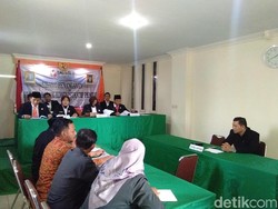 Kampanye Bermobdin, Ketua Gerindra Gunungkidul Dituntut Ringan