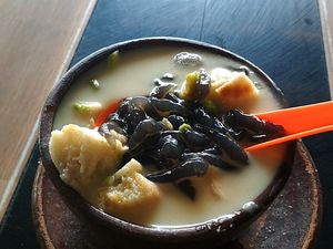 Sensasi Rasa Dawet Hitam, Lebih Kenyal dan Gurih Sensasi Rasa Dawet Hitam, Lebih Kenyal dan Gurih