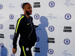 Sterling Jadi Korban Pelecehan Rasial, Hazard Beri Dukungan