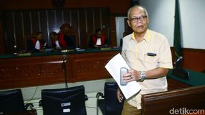 Ekspresi Caleg Gerindra Saat Divonis Hukuman Percobaan