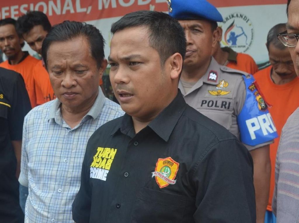 Polisi: Pengeroyok Juru Parkir di Depok Diduga Suporter Persija Polisi: Pengeroyok Juru Parkir di Depok Diduga Suporter Persija