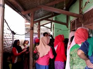 Pulang Kampung, Irawan Korban Selamat KKB Papua Disambut Tetangga Pulang Kampung, Irawan Korban Selamat KKB Papua Disambut Tetangga