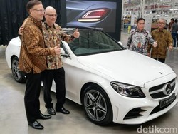 Sedan Mewah Mercy C-Class Made in Bogor