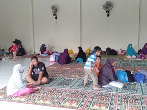 Banjir Belum Surut, Sebagian Warga Pekanbaru Mengungsi