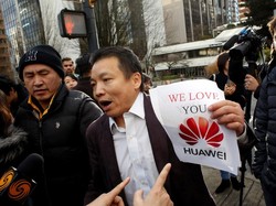 Rentetan Serangan Amerika untuk Goyang Huawei