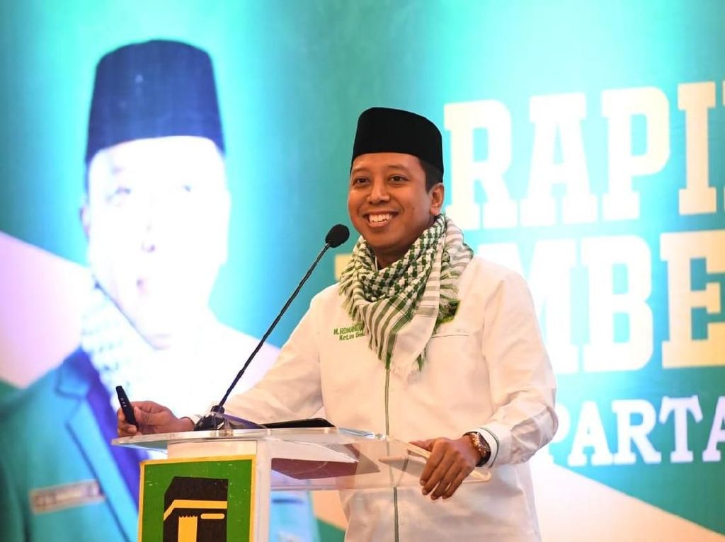 Rommy Bangga Jokowi Sebut Kader PPP Baharuddin Lopa Saat Debat Rommy Bangga Jokowi Sebut Kader PPP Baharuddin Lopa Saat Debat