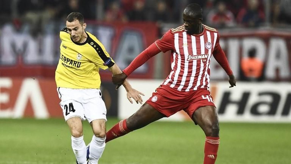 Yaya Toure dilepas Olympiakos karena performa buruknya (Aris Messinis / AFP)