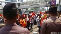 Demo, Mahasiswa Tuntut Komisioner Bawaslu Dicopot