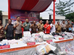 Kejari Jakbar Musnahkan Sabu Milik Wong Chi Ping yang Divonis Mati