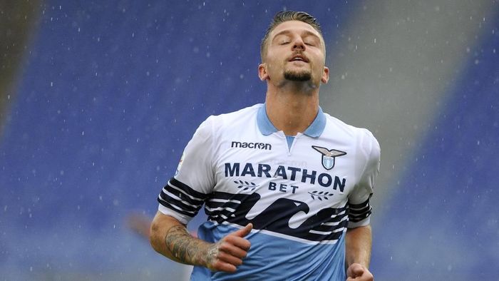 Simone Inzaghi mengaku siap untuk kehilangan Sergej Milinkovic-Savic (Foto: Marco Rosi/Getty Images) Simone Inzaghi mengaku siap untuk kehilangan Sergej Milinkovic-Savic (Foto: Marco Rosi/Getty Images)