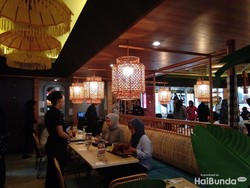 Yuk, Makan Bareng Keluarga Sambil Menikmati Nuansa Bali