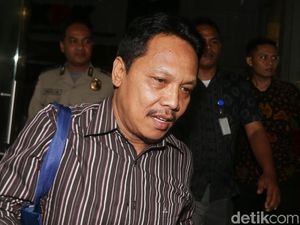 Ketua PN Semarang Dicecar soal Penunjukan Hakim Praperadilan Bupati Jepara Ketua PN Semarang Dicecar soal Penunjukan Hakim Praperadilan Bupati Jepara