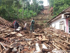 Pascabanjir di Probolinggo, Proses Belajar Mengajar Diliburkan