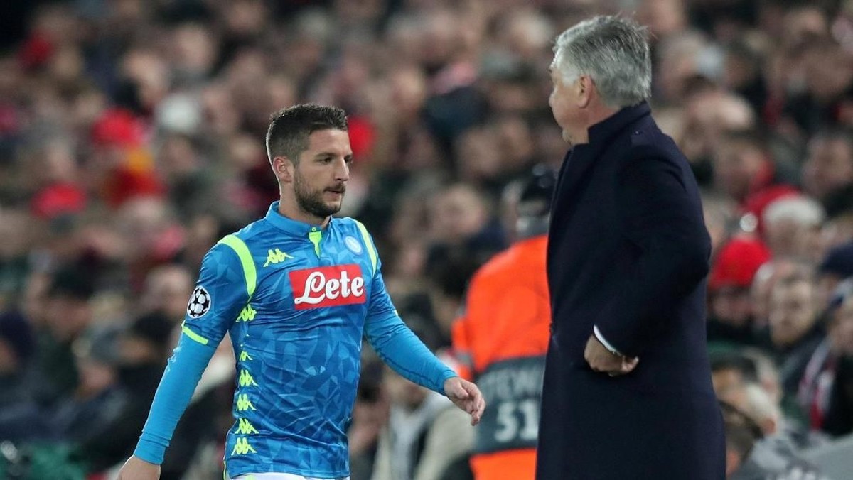 Napoli gagal ke 16 besar Liga Champions. (Foto: Jon Super/Reuters)