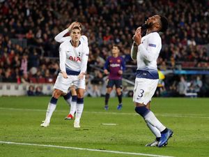Spurs di Camp Nou: Bersusah-susah Dulu, Lalu Tiket 16 Besar Didapat