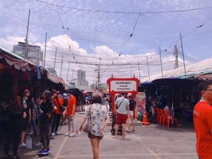 Hunting Oleh-oleh Murah di Pasar Chatuchak Bangkok Hunting Oleh-oleh Murah di Pasar Chatuchak Bangkok