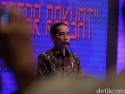Cerita Jokowi Bikin Ribuan Pasar Becek Naik Kelas
