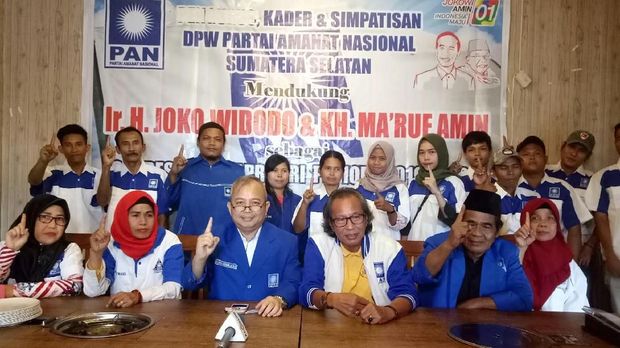 Membelot ke Jokowi, Dukungan PAN untuk Prabowo Mreteli