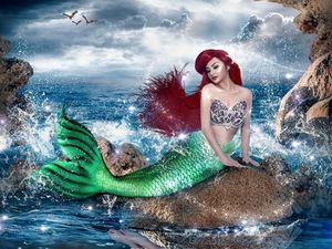 Ariel Tatum Jadi Mermaid hingga Mata Sembab Gisel di Sidang Cerai