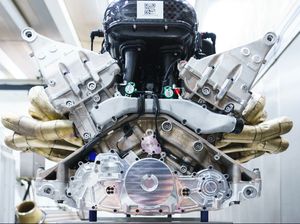 Hybrid Super Aston Martin saat Adopsi Teknologi F1 Hybrid Super Aston Martin saat Adopsi Teknologi F1