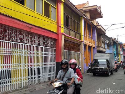 Ceria, Kota Tua Surabaya Kini Lebih Berwarna